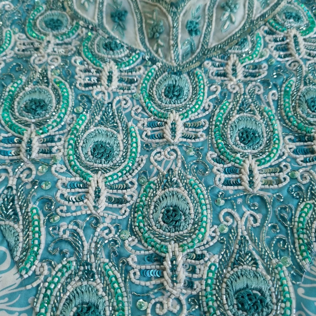 Premium Mukhawar | Silk | HS-39 Peacock