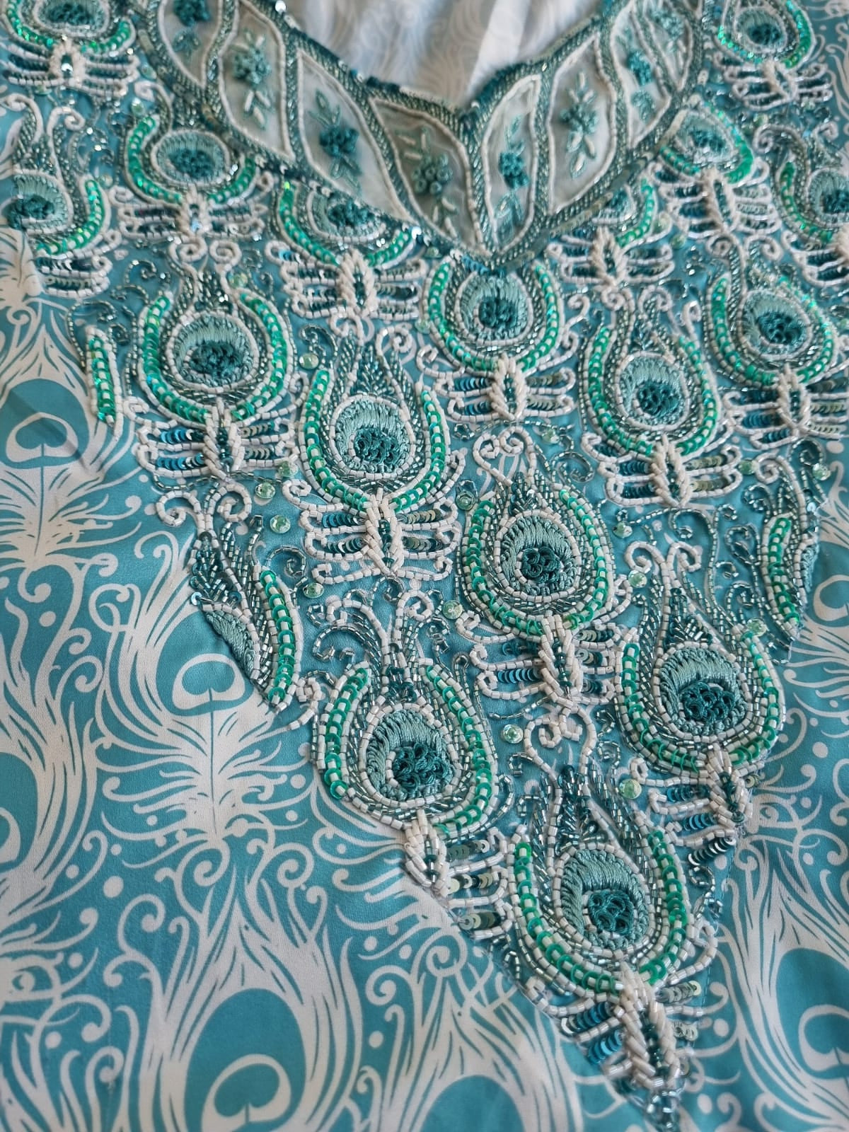 Premium Mukhawar | Silk | HS-39 Peacock